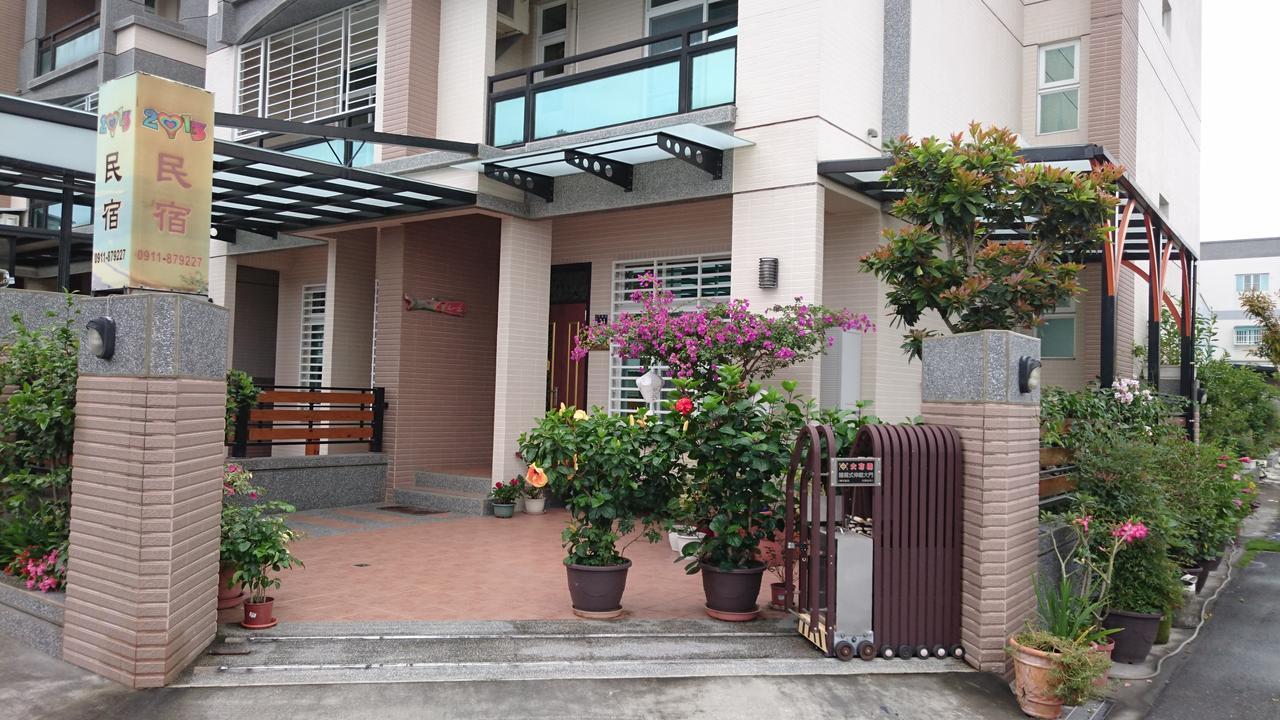 2013 Homestay T'ai-tung Buitenkant foto